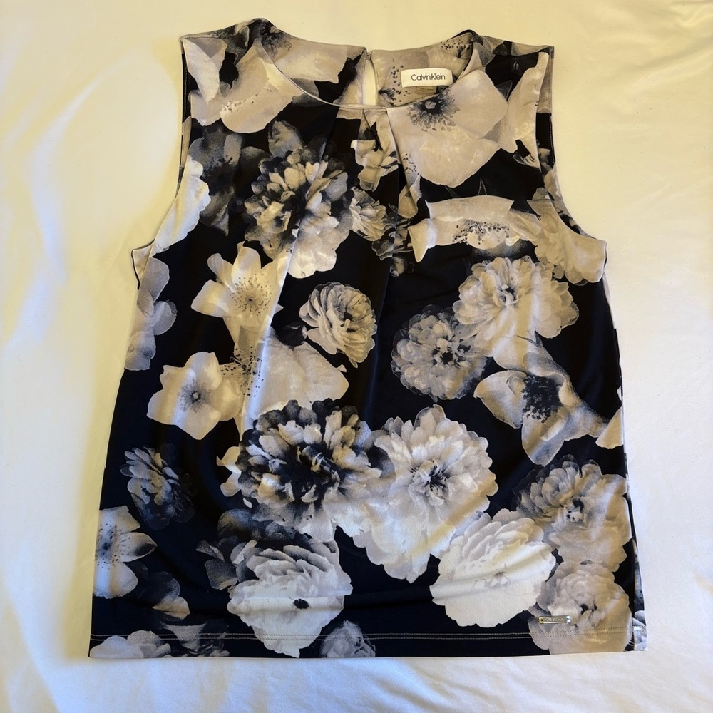 Calvin Klein Black & White Floral Sleeveless Career Blouse Small